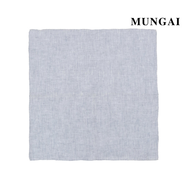 MUNGAI ハンドロールステッチ リネンポケットチーフ カラー：パステルブルー