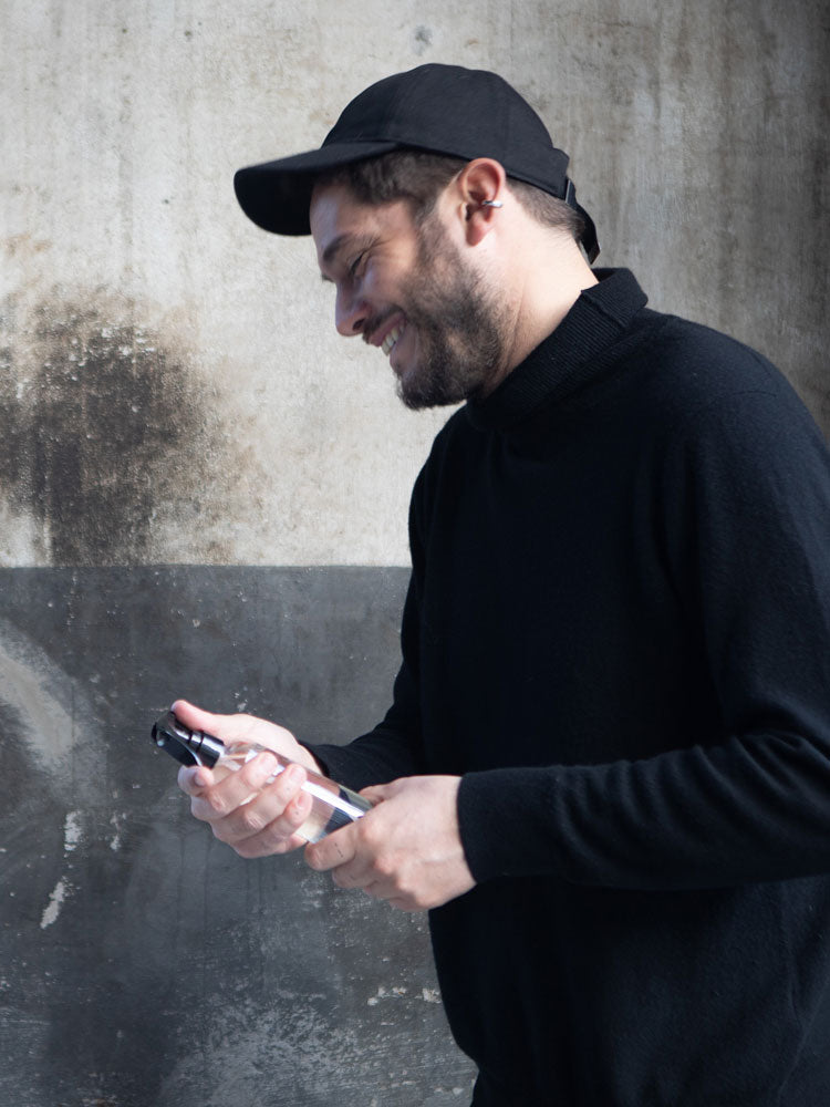 Special Interview Vol.16<br>TÈNUA フレグランスデザイナー Riccardo Moroni氏